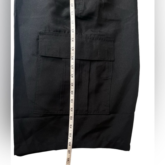 True Rock Men's Cargo Style Drawstring Shorts Black Size 42 - Picture 12 of 15